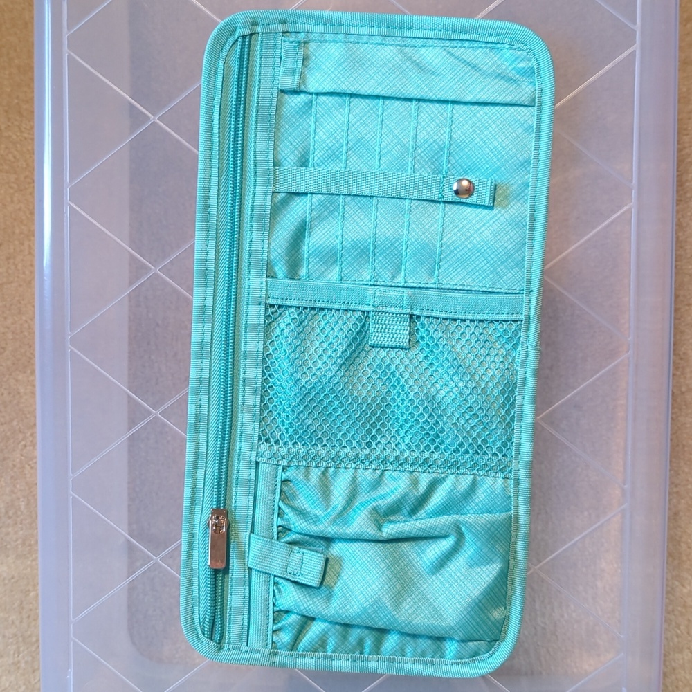 Thirty One Car Visor Organizer